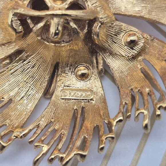 Monet Brooch Pin 1960s Gold Tone Cordelia Sunburst Vintage Book Piece Retro - Picture 5 of 6